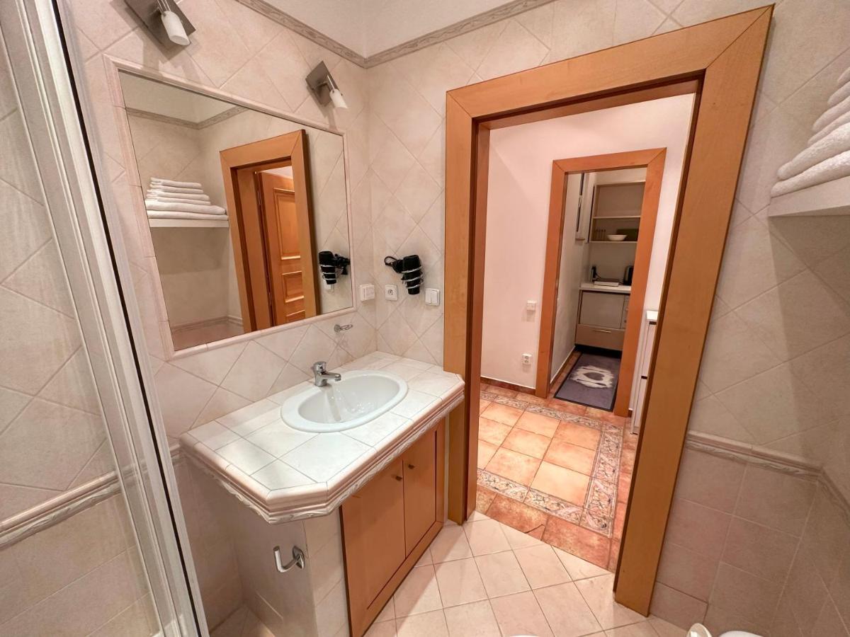 פראג Castle View Apartments. Old Town מראה חיצוני תמונה